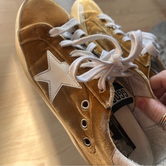 Golden Goose Deluxe Brand Superstar Gold Velvet Size 38 - Picture 9 of 14